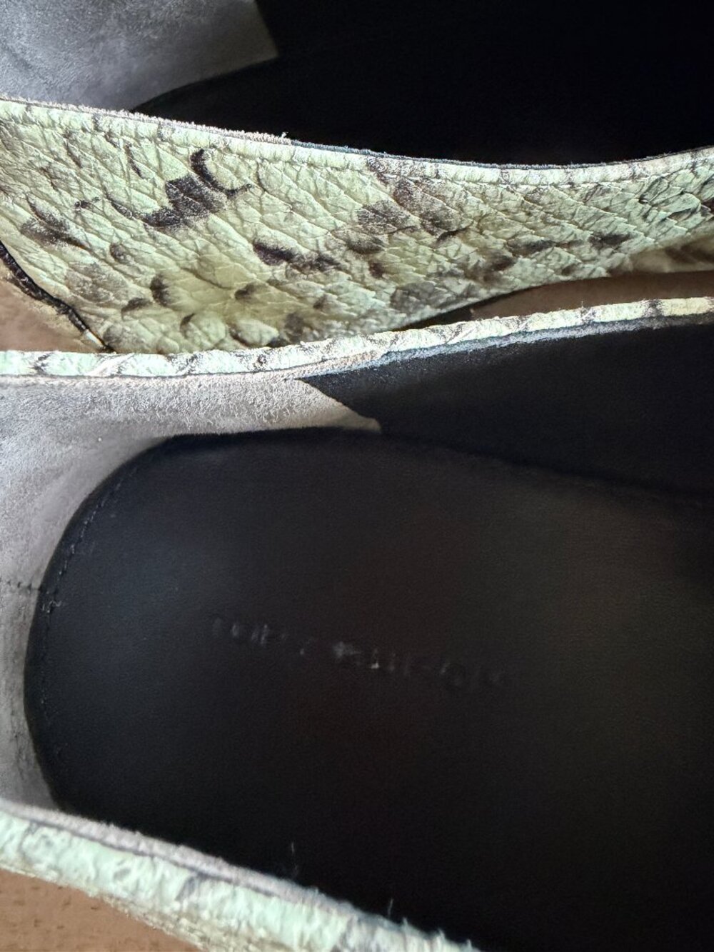 TORY BURCH Mini Everly Loafers in mint green snake print leather 9.5 NEW - Picture 6 of 8